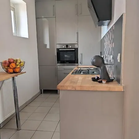 Precy's - 4 People - Free Parking דירה Precy-sur-Oise